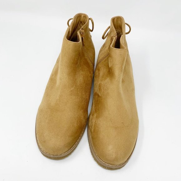 Comfort View Tan Embroider Crepe Sole Bootie SZ 9 - Picture 4 of 10